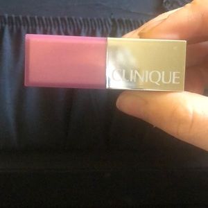 Clinique lipstick in the color “sugar plum pop”